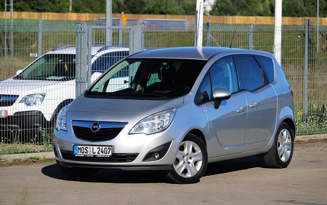 Opel Meriva cena 18900 przebieg: 188000, rok produkcji 2011 z Margonin małe 466